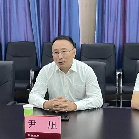 10.1911.jpg 10.1911.jpg