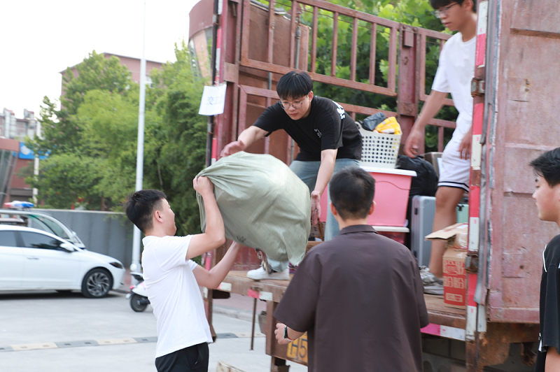 图片6.png 图片6.png