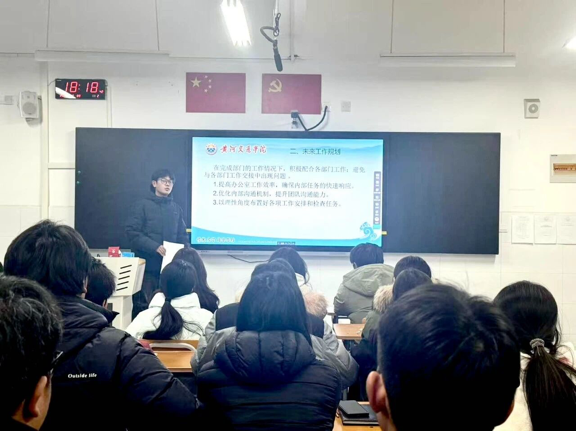 2025-12-11 09:57:34.968000