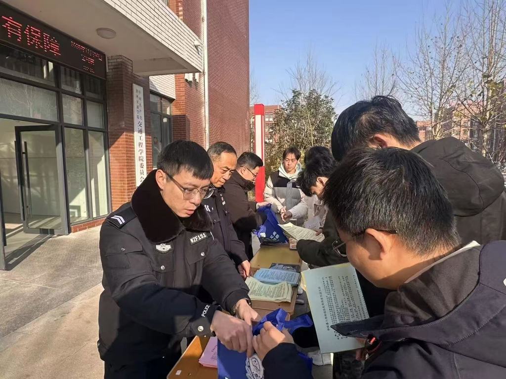 f70fcda92bab511a3d78b3ef49964559