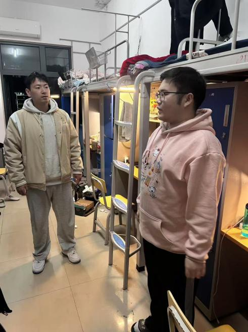 图片4.png 图片4.png