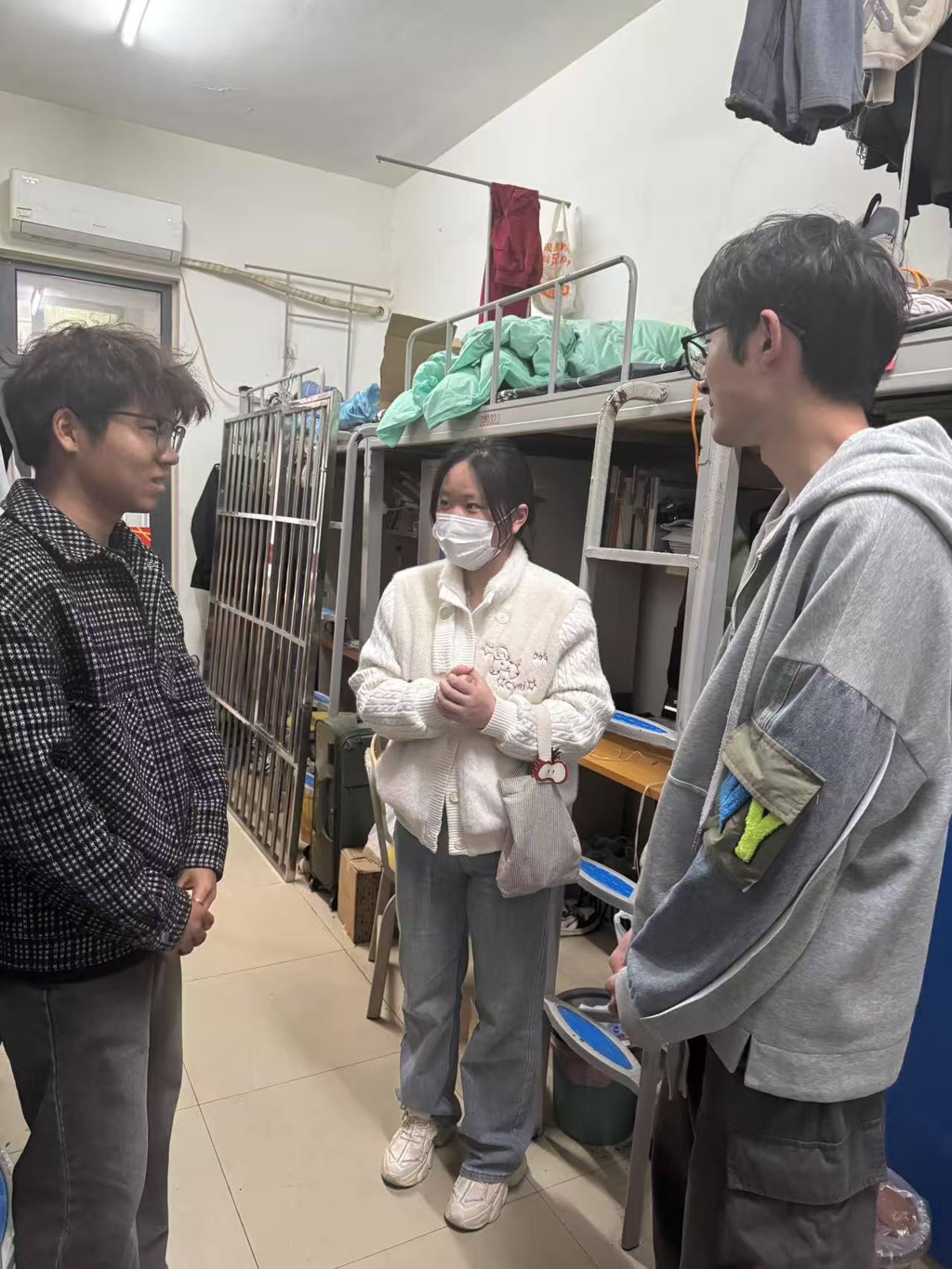 图片3.png 图片3.png