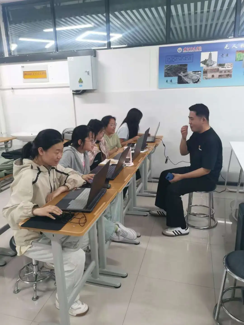 图片1.png 图片1.png